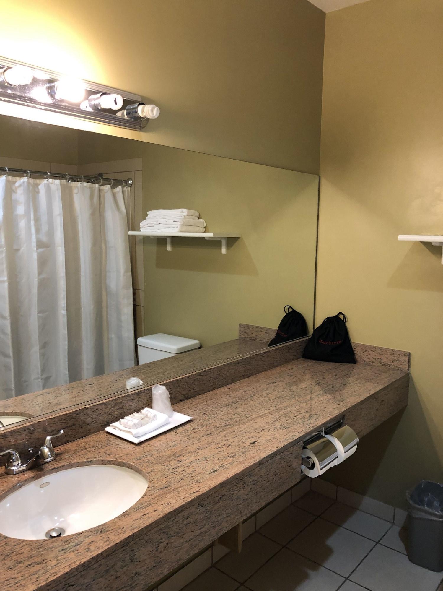 Garden Suite Hotel And Resort Лос Анджелис Екстериор снимка
